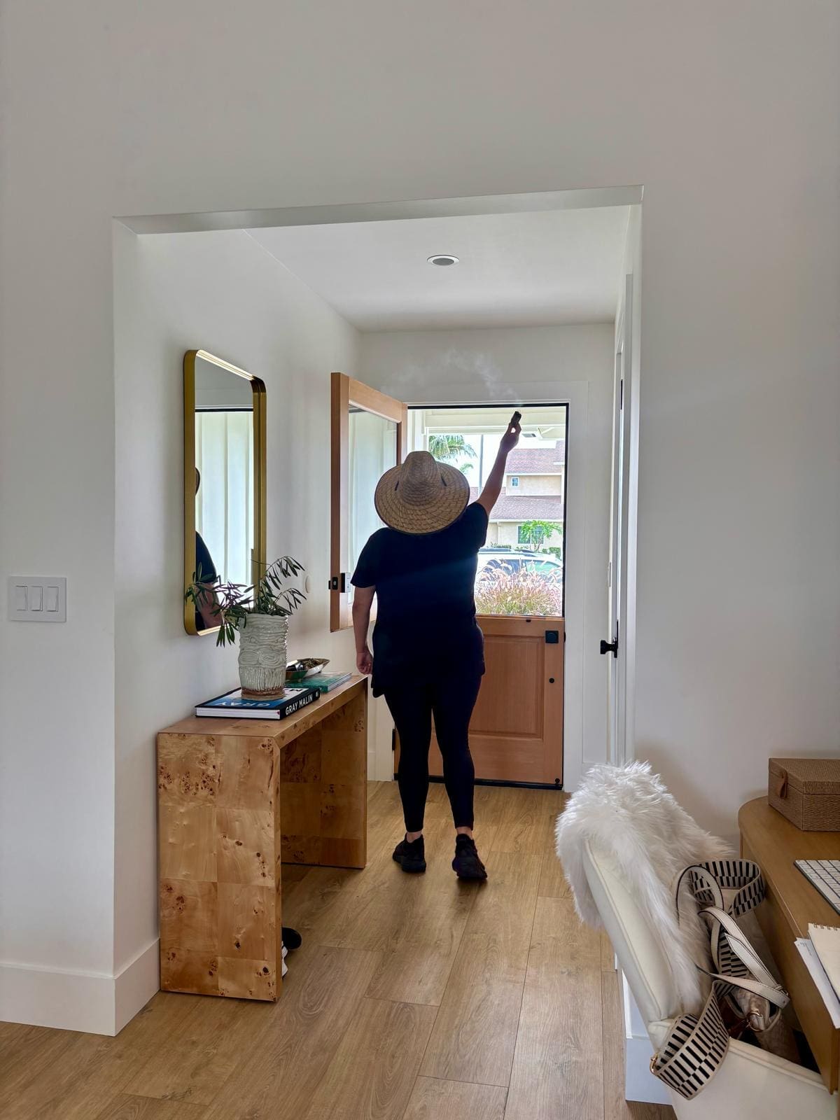 Home & Space Energy Clearing: Invite Peace and Light - Image 2